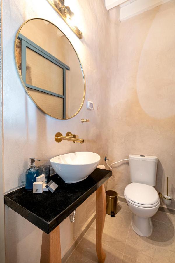 Bed and Breakfast Arabesque House Acre Exterior foto