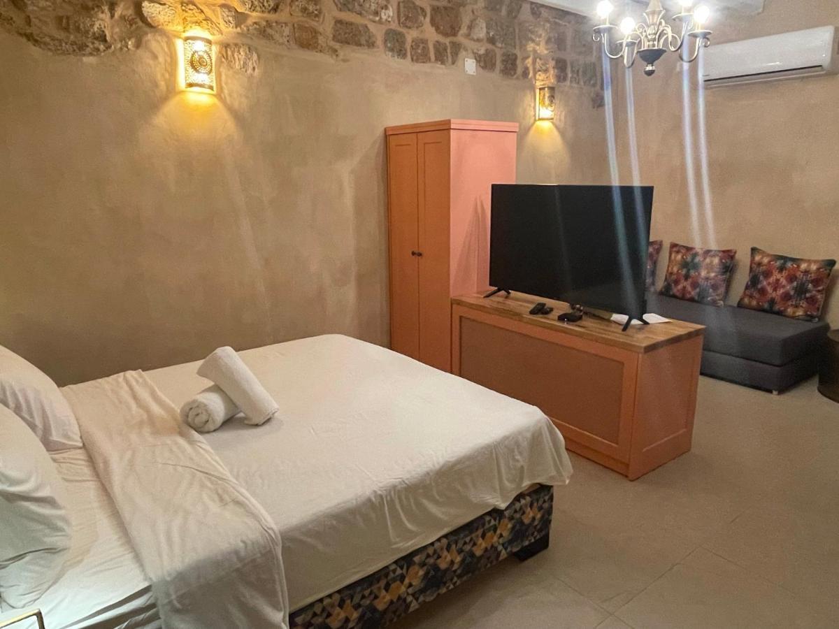 Bed and Breakfast Arabesque House Acre Exterior foto