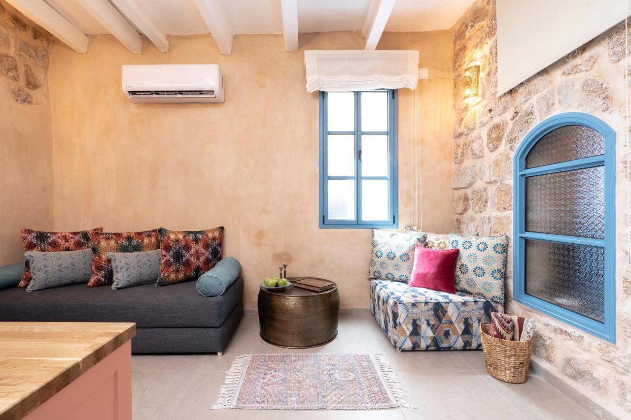 Bed and Breakfast Arabesque House Acre Exterior foto